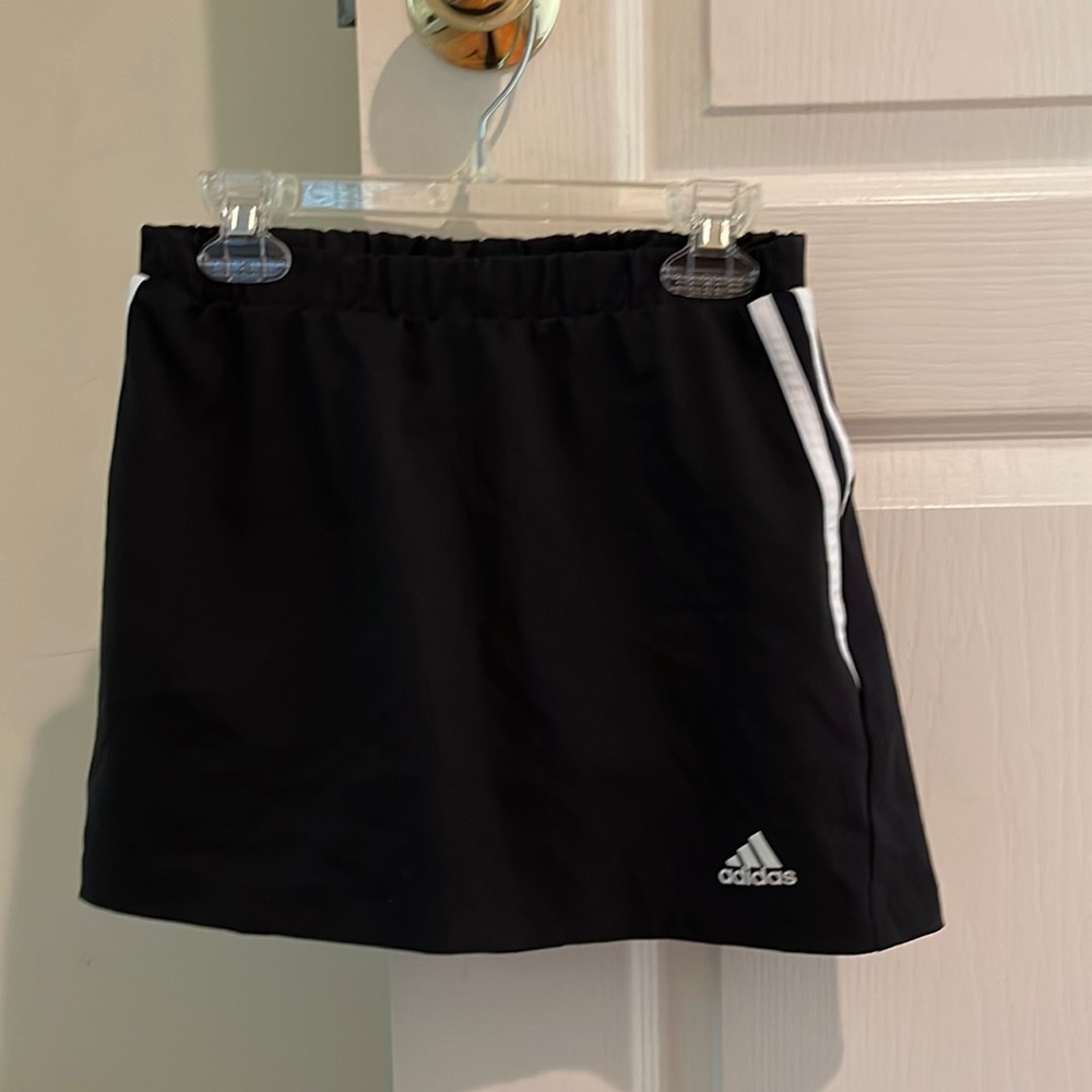 Adidas tennis skirt medium youth
